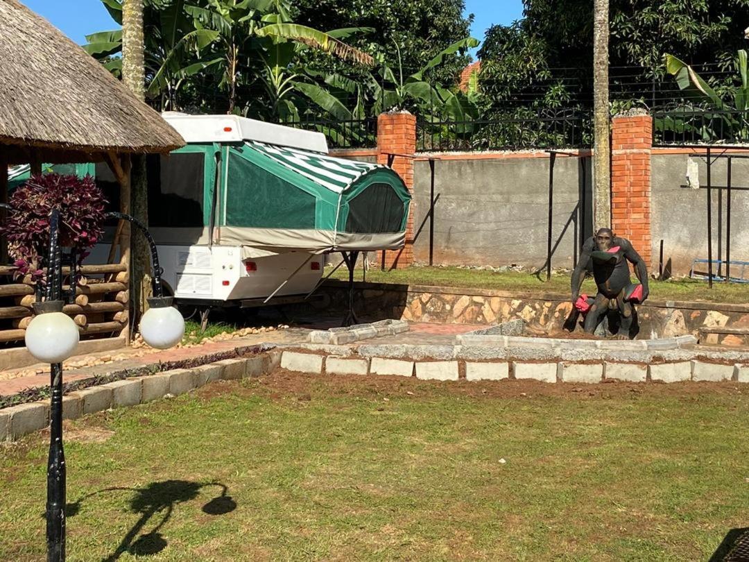 Lake Victoria Country Home Entebbe Eksteriør billede